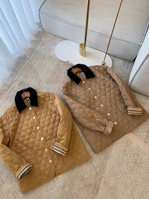Burberry classic corduroy collar diamond quilted down jacket in golden cotton-5300